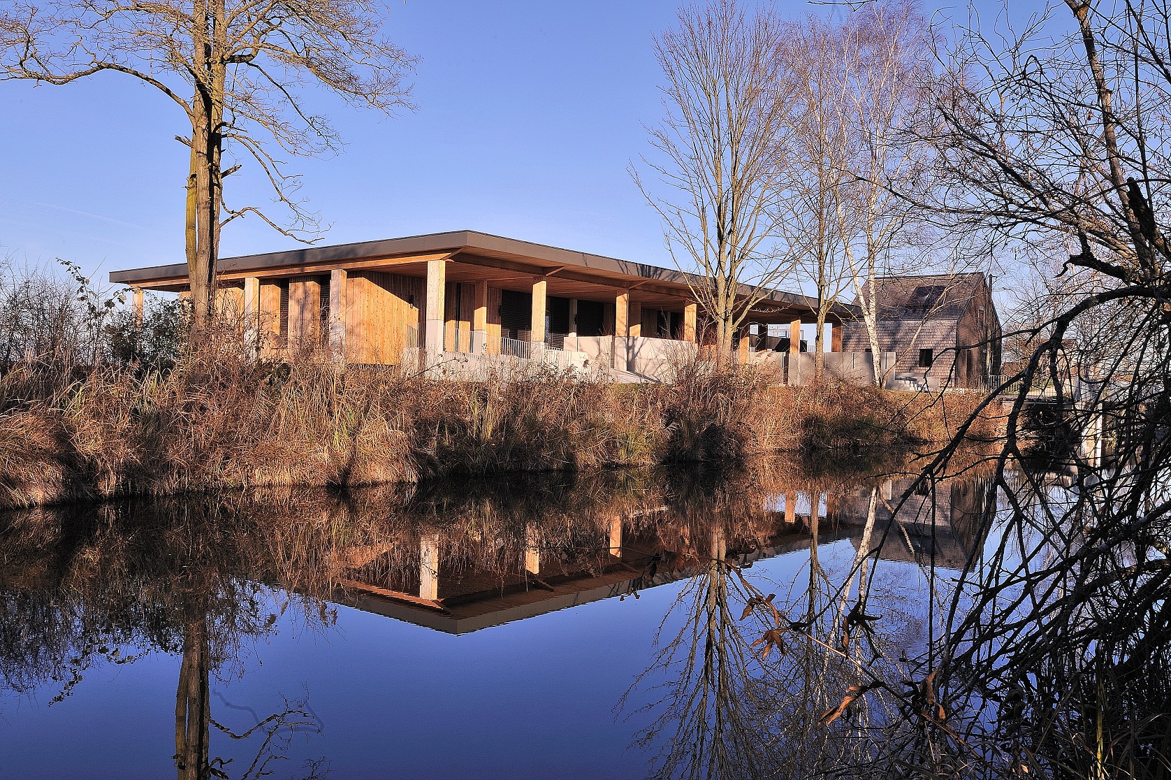 Maison éclusière bois