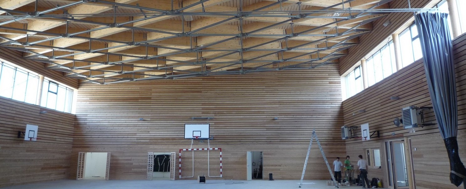 Construction d’un gymnase au Collège les « Ménétriers » en structure bois.