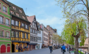 Réhabilitation au 23 et 24 Quai des Bateliers STRASBOURG, dans le Bas-Rhin